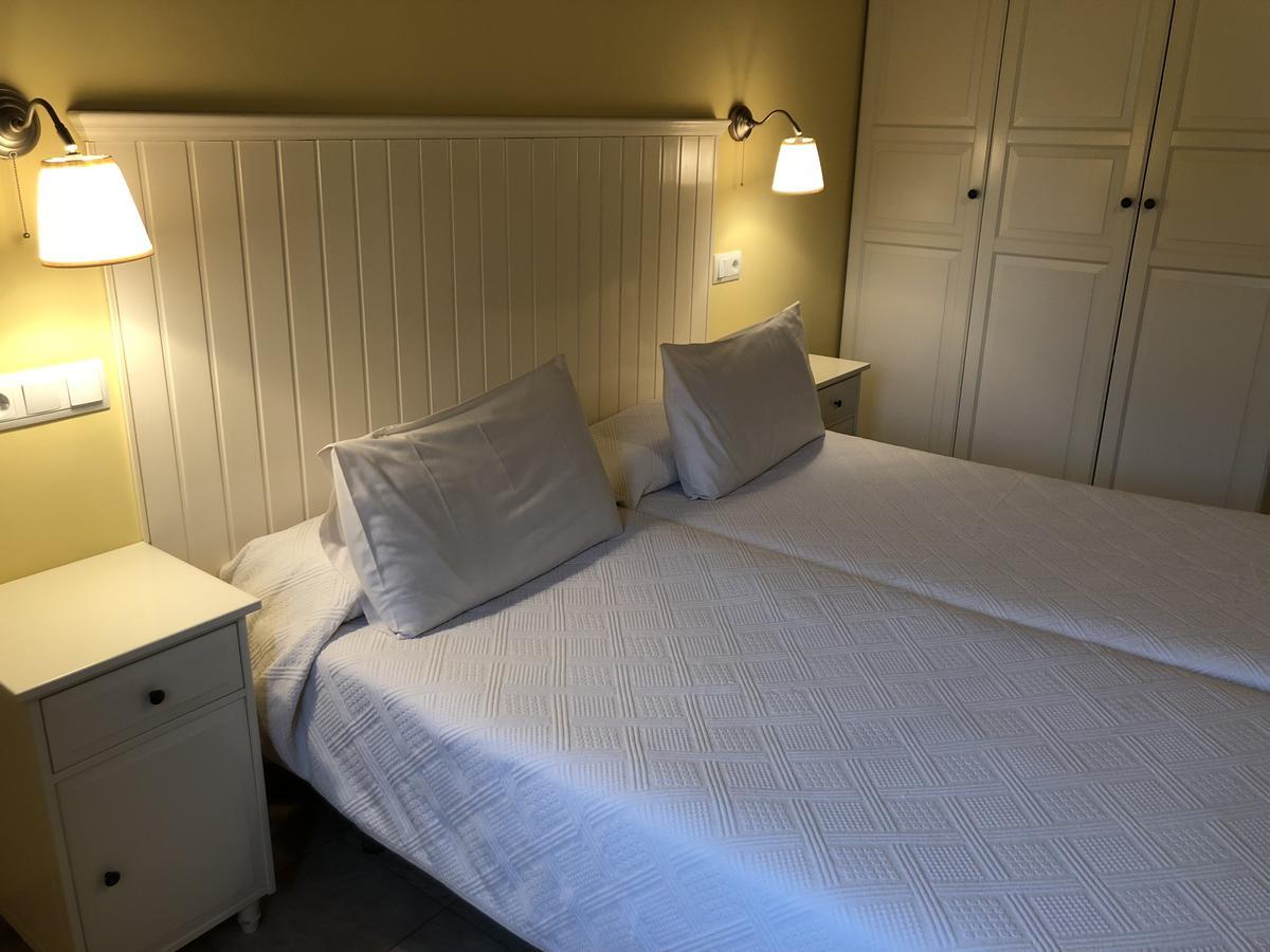 Apartamentos El Guindal Tapia De Casariego Esterno foto