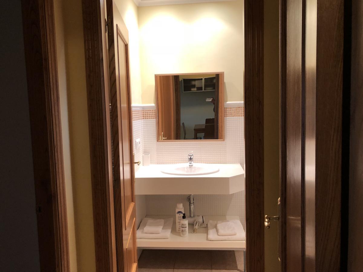Apartamentos El Guindal Tapia De Casariego Esterno foto