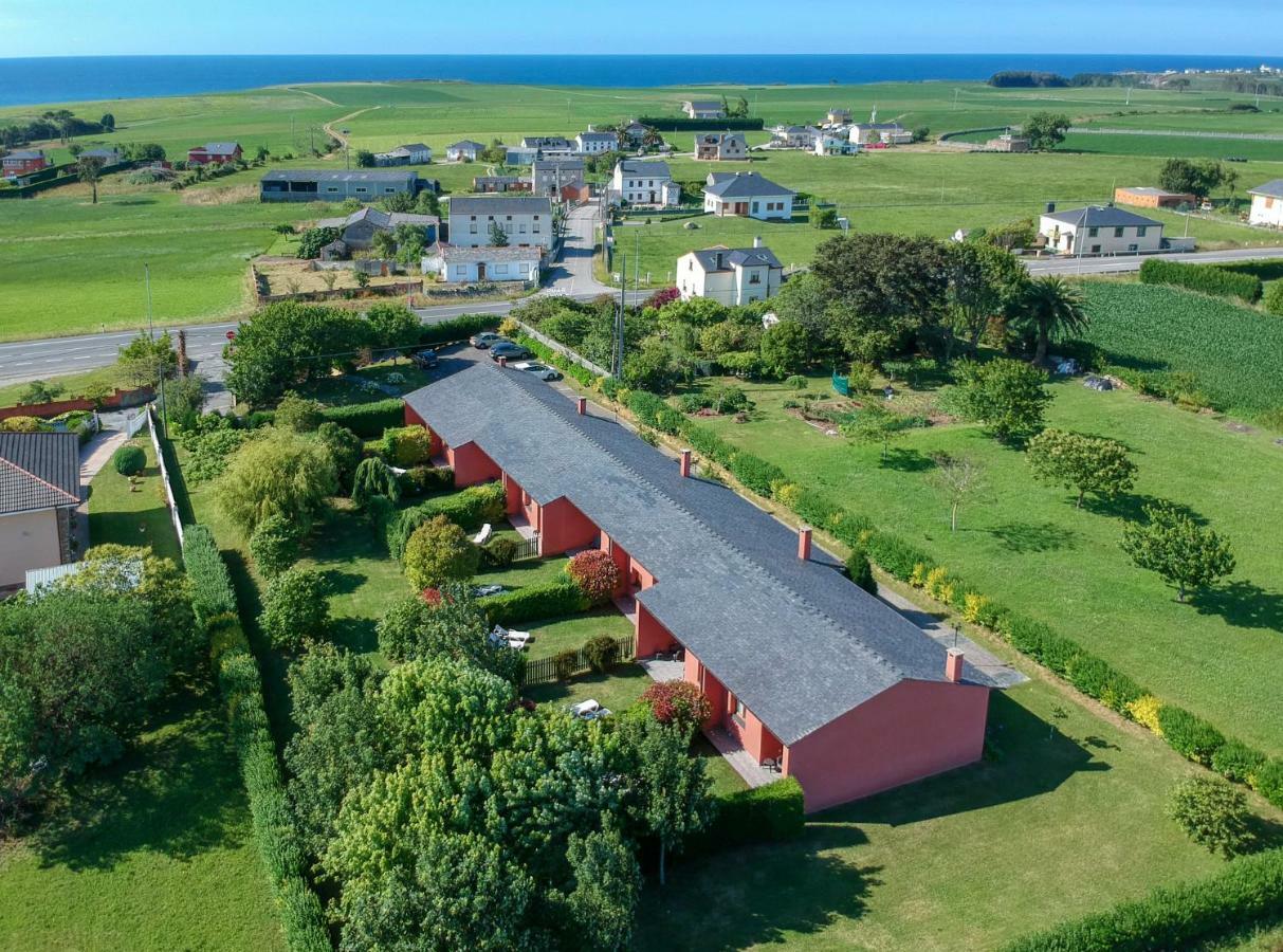 Apartamentos El Guindal Tapia De Casariego Esterno foto